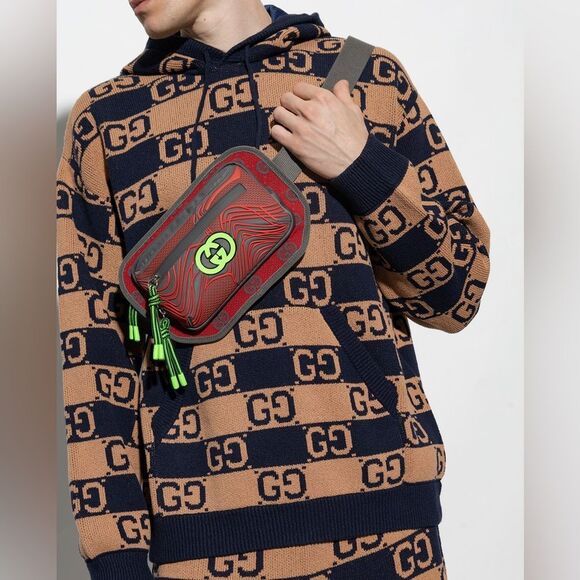 Gucci NEW Graphic Red Gray Men's Bag - Picture 2 of 14